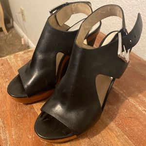 Michael Kors Black heels size 8